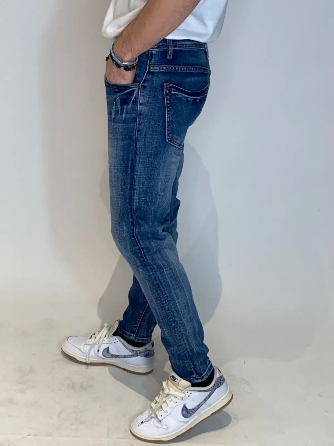 Τζιν με ξεβάμματα μπλε