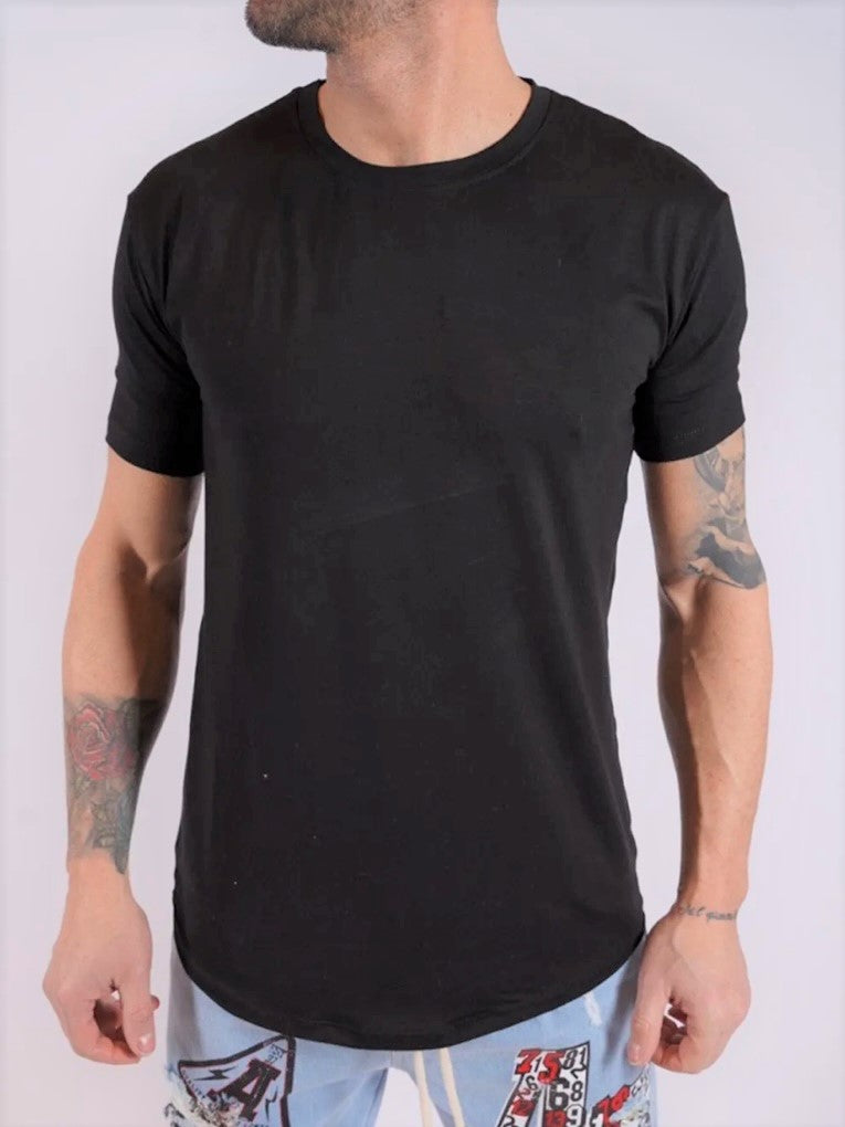 Μπλούζα κοντομάνικη μαύρη με κόψιμο στο τέλος